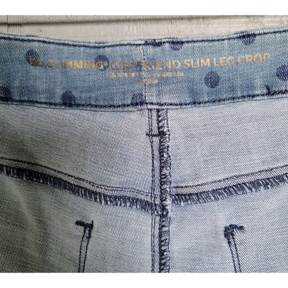Chico's So Slimming High-Rise Girlfriend Slim Leg Crop Jeans. Size 6R - Picture 7 of 9